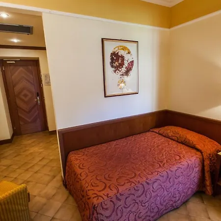 Lvg Collection - Il Chiostro Hotel 3*