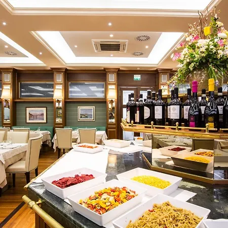 Hotel Il Chiostro By Lvg Collection 3*