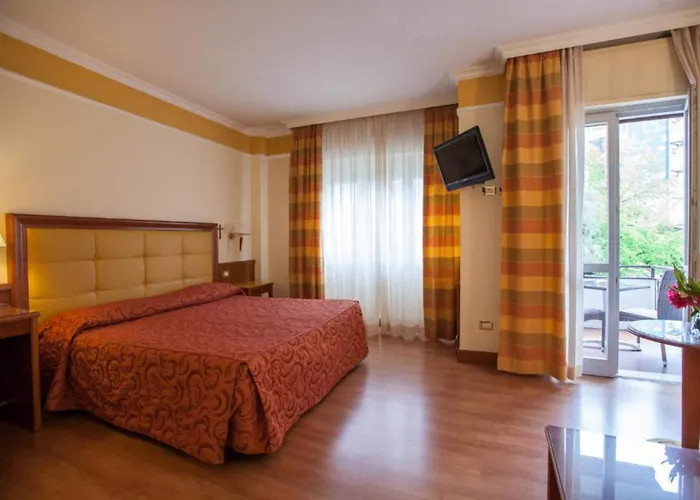 Lvg Collection - Il Chiostro 3*